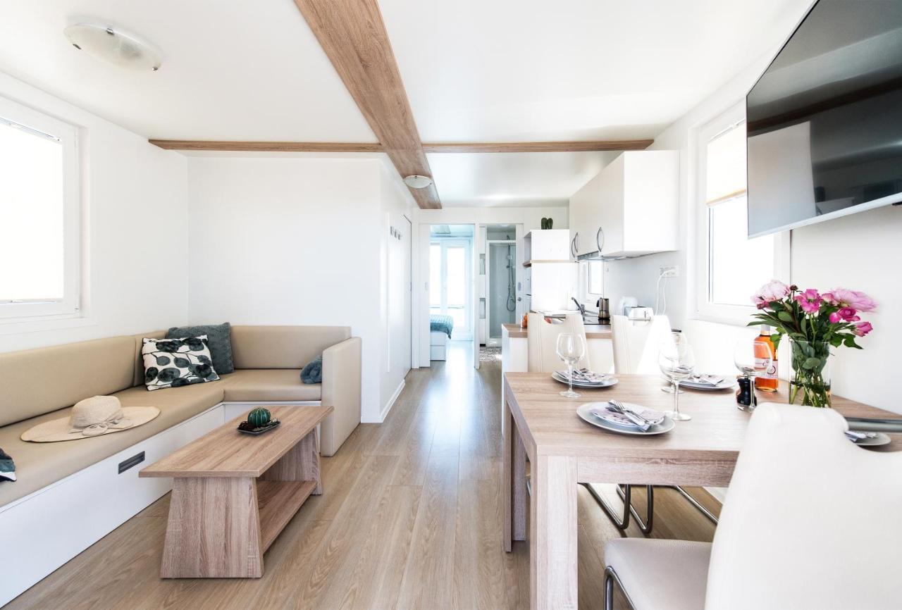 Marina Luxury Houseboat Olive Portoroz Exterior photo